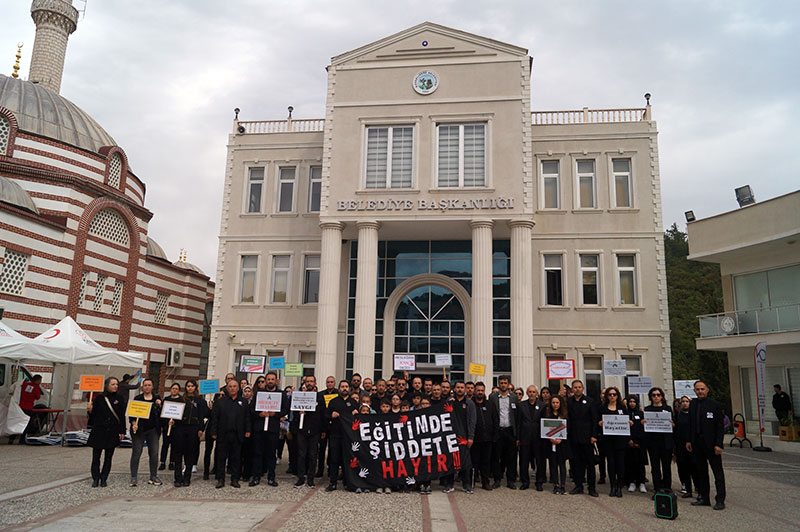Kavaklıdere'de "Eğitimde şiddete hayır" eylemi - 48 Haber Ajansı 5