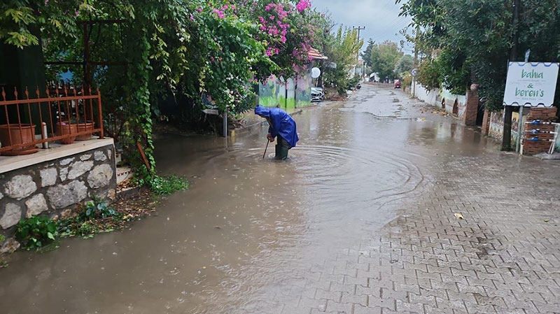 Marmaris Belediyesi ekipleri, 29 Kasım 2025