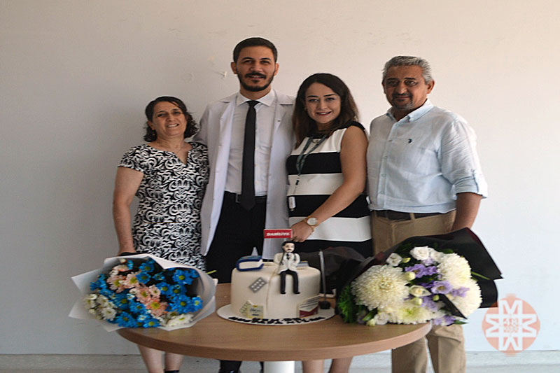 İç Hastalıkları branşında Dr. Mustafa Nizam 35. uzman oldu 2
