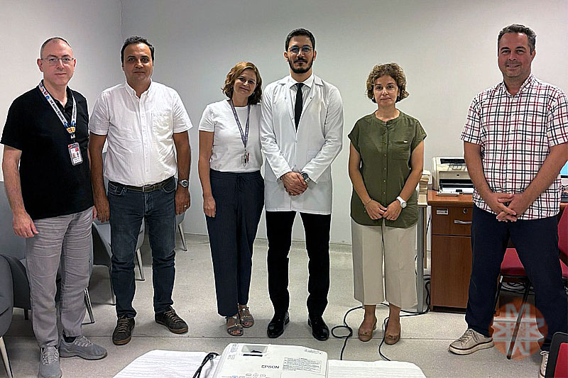 İç Hastalıkları branşında Dr. Mustafa Nizam 35. uzman oldu 3