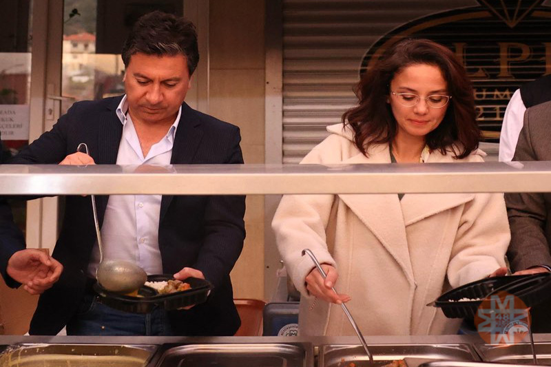 uğla Büyükşehir Belediye Başkanı Ahmet Aras ve Menteşe Belediye Başkanı Gonca Köksal