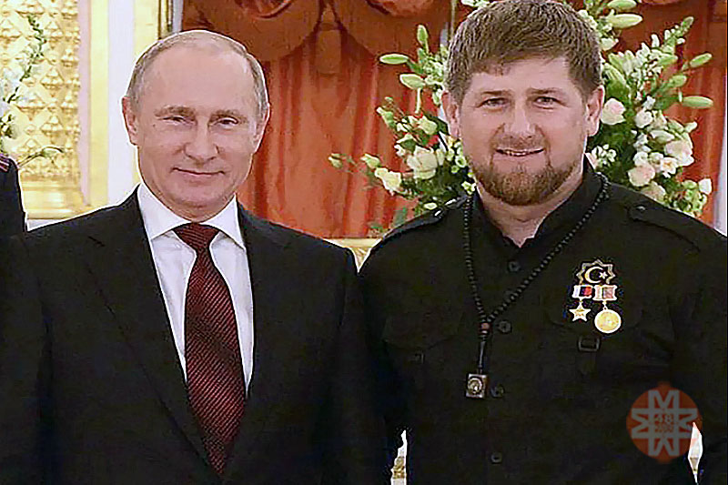 Vladimir Putin, Ramazan KAdirov (Soldan sağa)