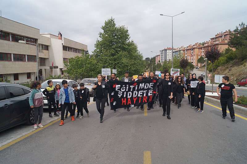 Kavaklıdere'de "Eğitimde şiddete hayır" eylemi - 48 Haber Ajansı 3