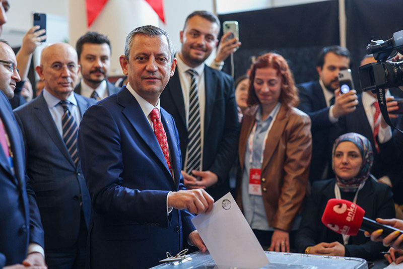 CHP'nin 21. Olağanüstü Kurultayı 1