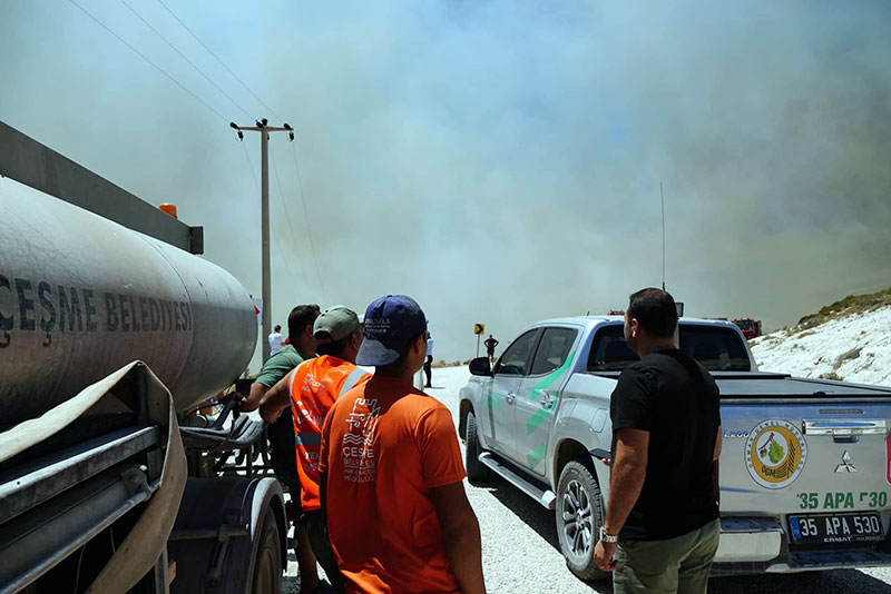 Çeşme'de orman yangını 3 kişi öldü 3