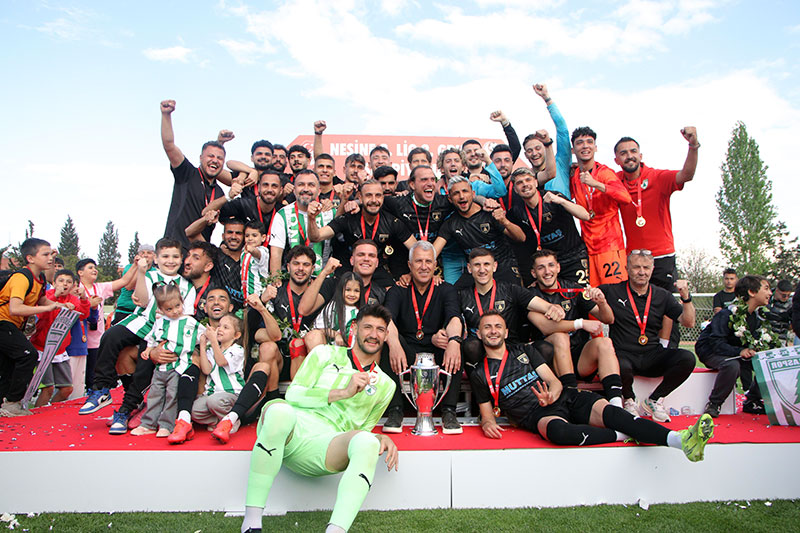 Muğlaspor, şampiyonluk kupasını aldı 2