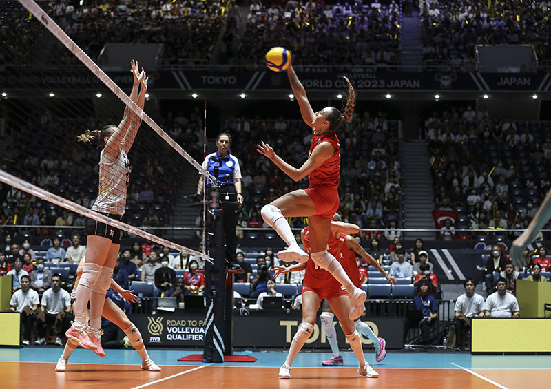 A Milli Kadın Voleybol Takımı olimpiyatta 1